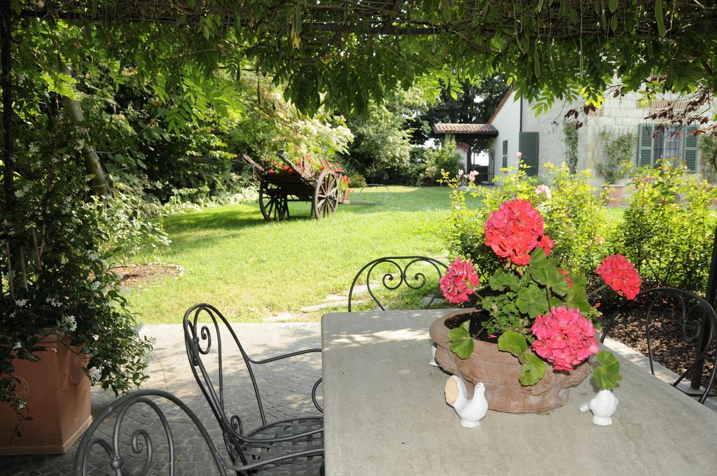 Bed and Breakfast Cascina Manu Rosignano Monferrato Экстерьер фото