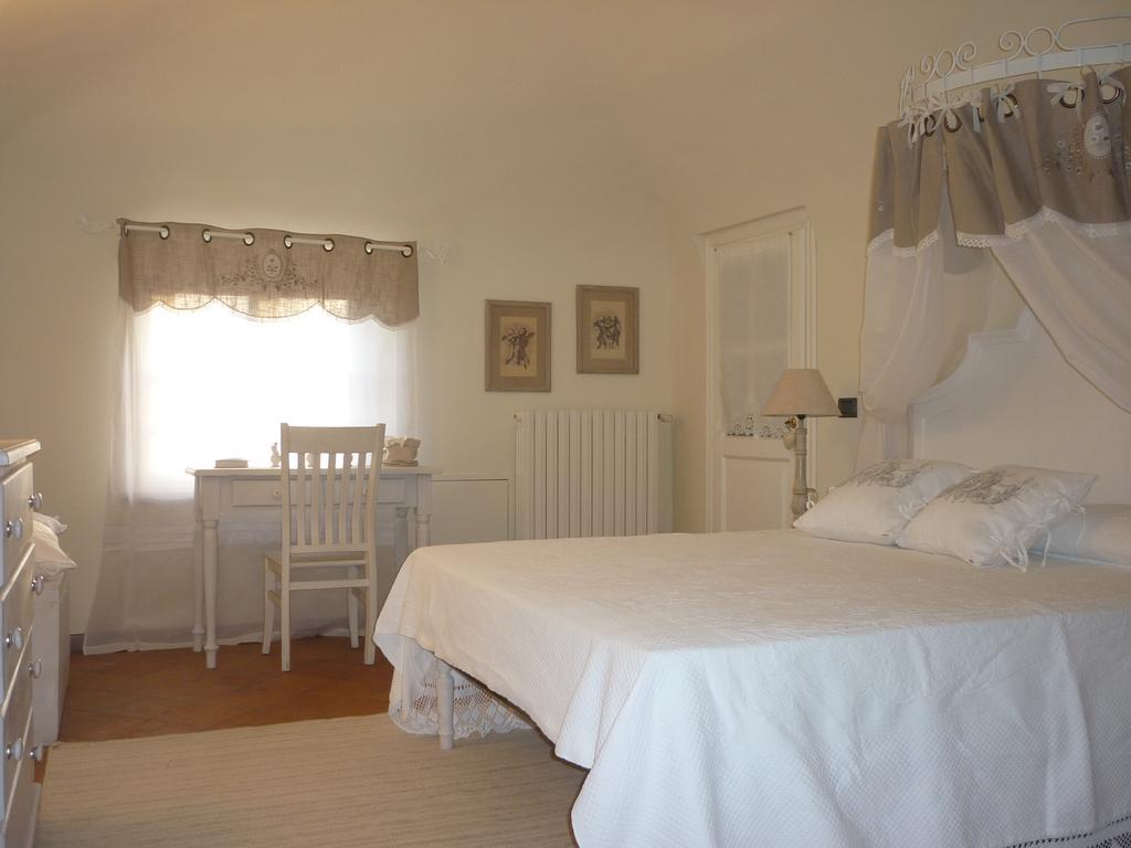 Bed and Breakfast Cascina Manu Rosignano Monferrato Номер фото